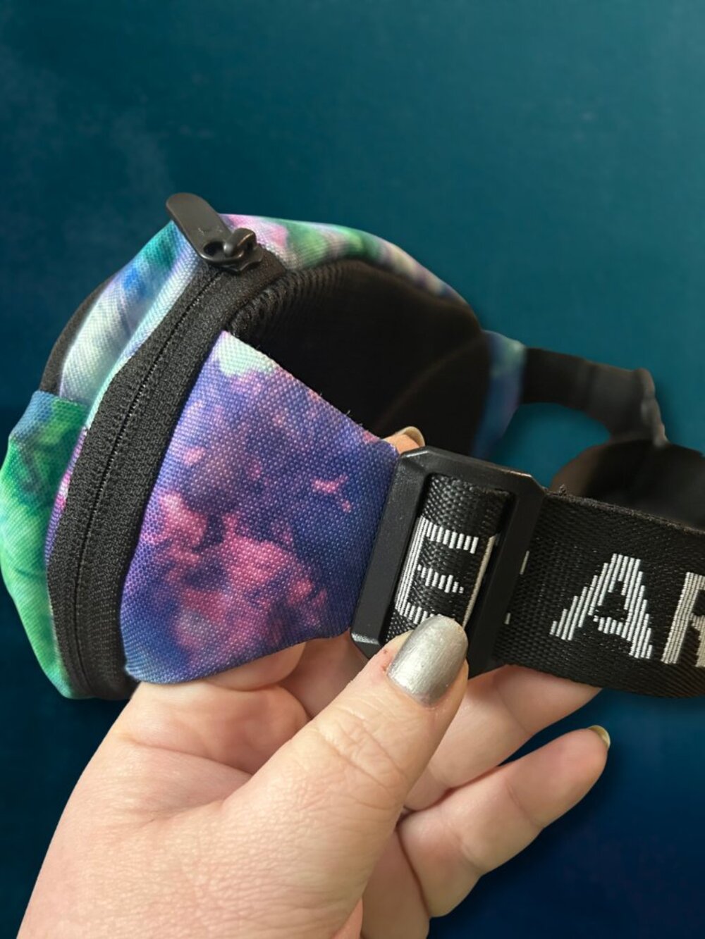 Under Armour Flex Waist Bag Fanny Pack Tie Dye Purple Teal Blue Pink - Picture 7 of 14